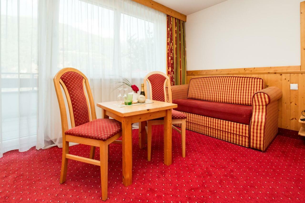Familienhotel Alpina All Inklusive Wenns Eksteriør bilde