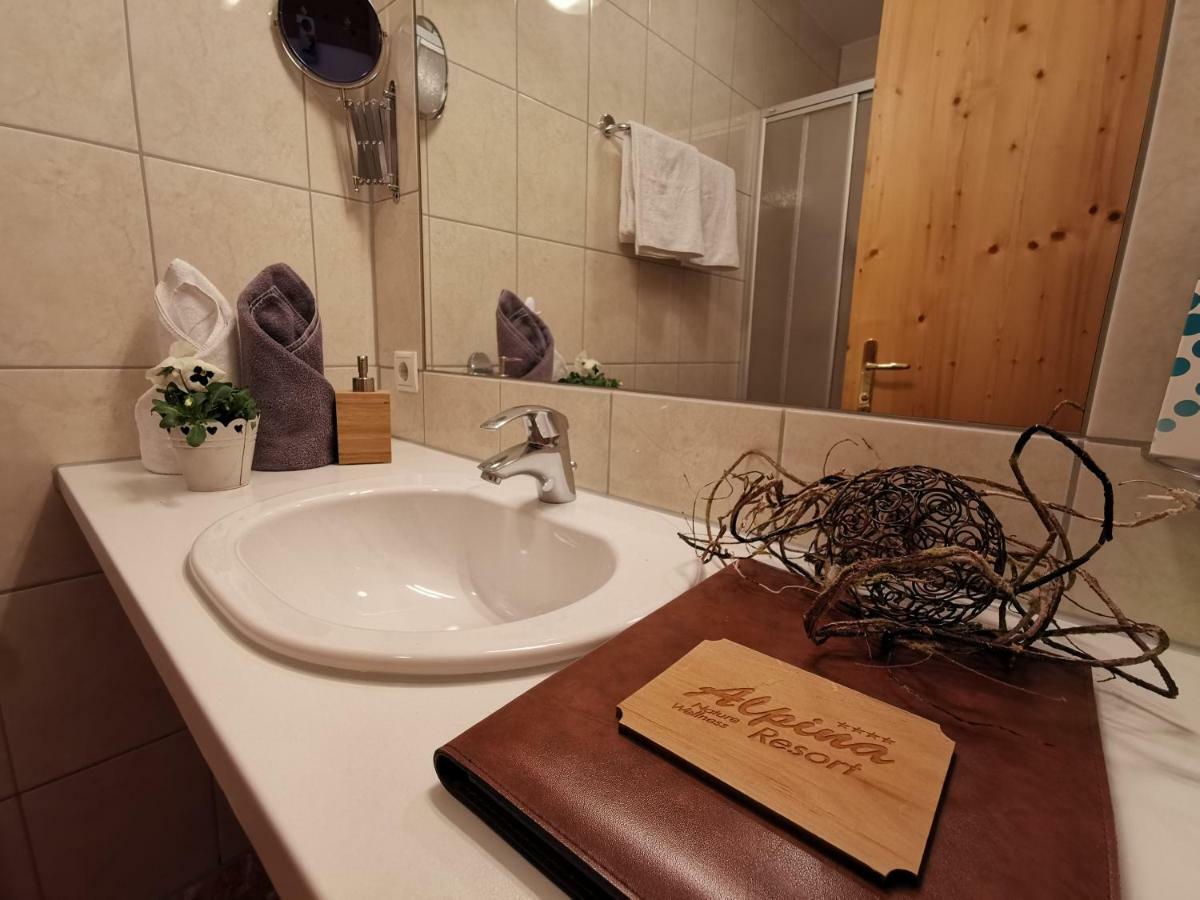 Familienhotel Alpina All Inklusive Wenns Eksteriør bilde